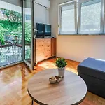 Lovely Appartement Zadar