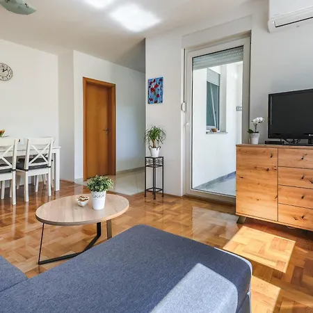 Lovely Apartament *